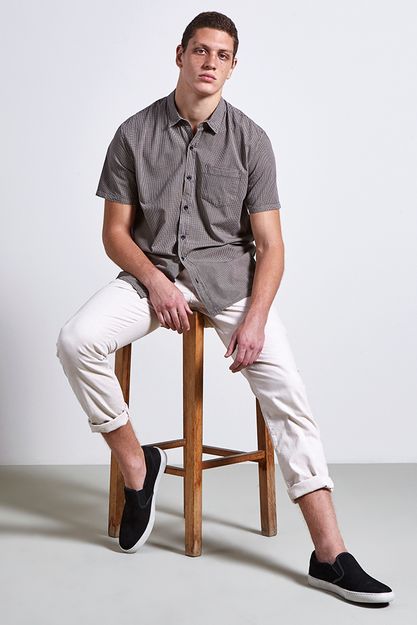 Ref.-18877---camisa-algodao-xadrez-grow-caqui---frente-sentado