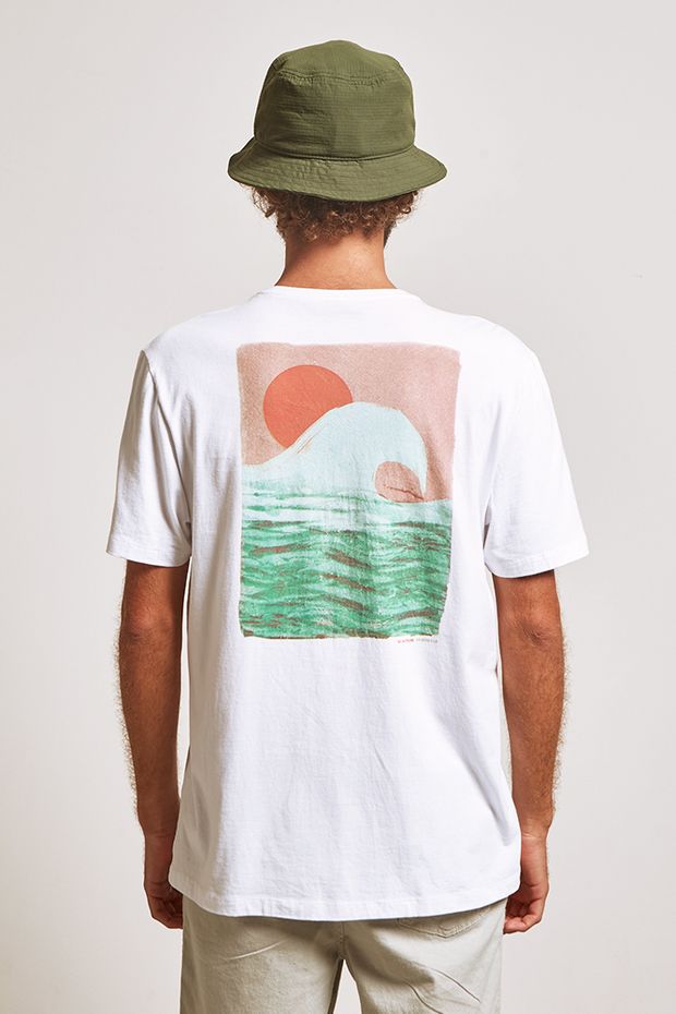 20697---t-shirt-aquarela-wave-branco--detalhe-costas-