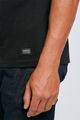 21294_Tshirt_supima_preto_detalhe_etiqueta