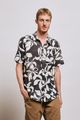 21485---Camisa-mc-Hibisco-Preto--1-