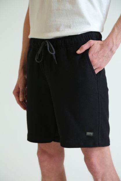Bermuda-Moletom-Alpes-Preto--3-