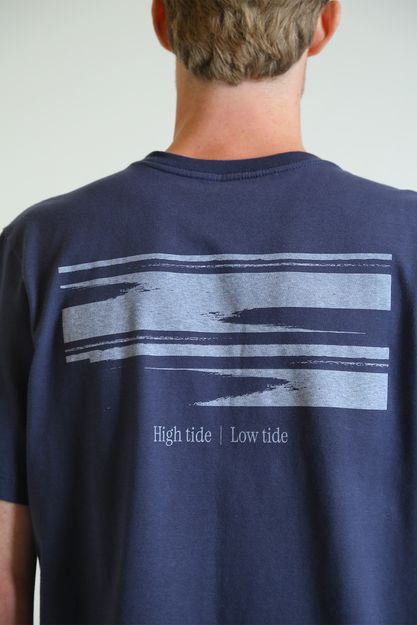 21918---Tshirt-est.-flagwaver-Marinho--4-