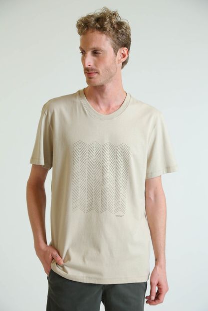 T-Shirt-Est.-Graphic-RJ-Caqui--2-