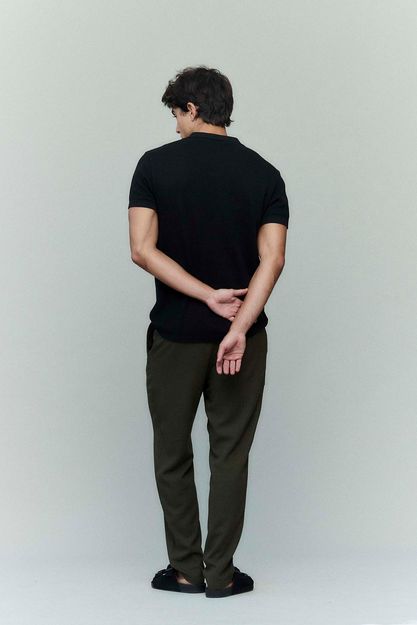 POLO---TEXTURE-CARMEL---CALCA---ALF-NILO--2-
