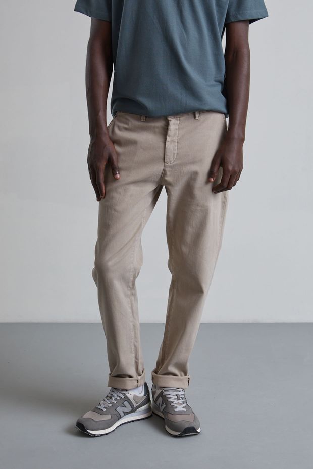 23_10_ARM_NOVO_ECOMM_FB-DV5733_T-SHIRT-CREPE-NEW-E-CALCA-ARARAS