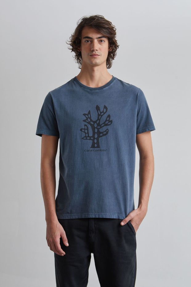 22_10_ARM_NOVO_ECOMM_FB-DV4604_T-SHIRT-CORAL