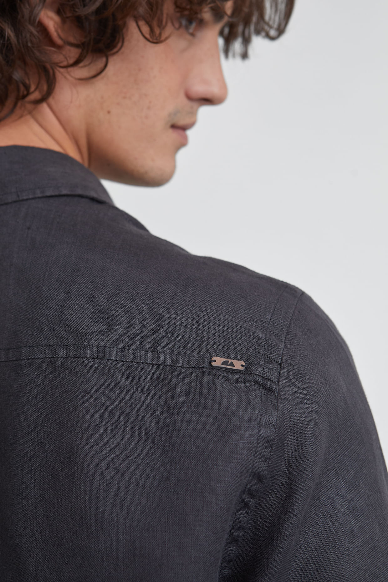 CAMISA-ML-CAPRI-OFF-BLACK_0-5