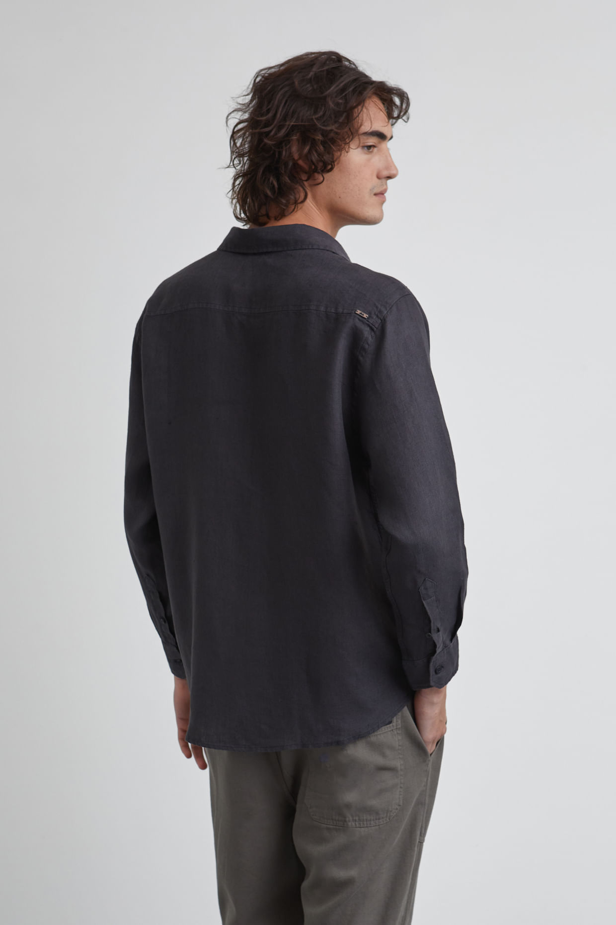 CAMISA-ML-CAPRI-OFF-BLACK_0-2