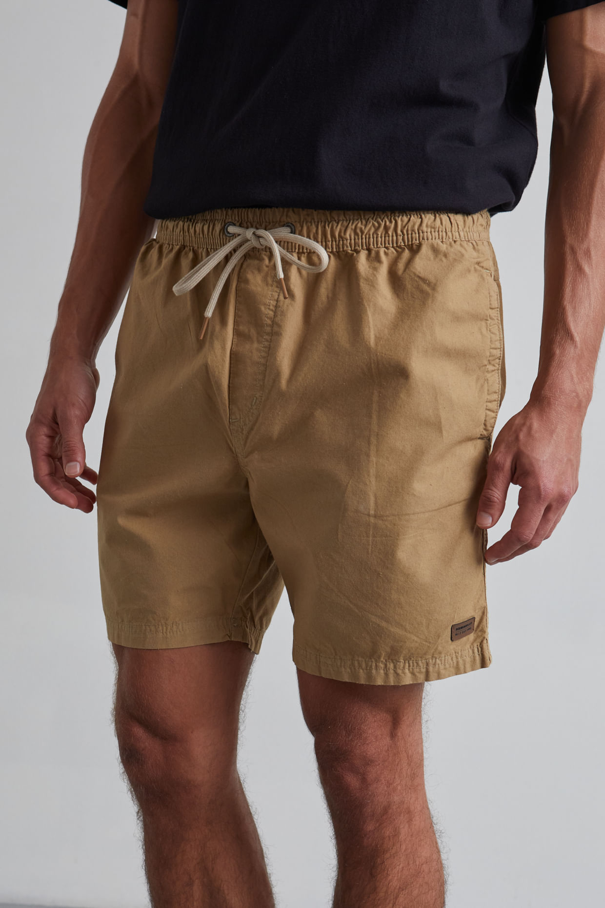 24_10_ARM_NOVO_ECOMM_FB-DV7798_T-SHIRT-EST.-PRAIA-VERMELHA-E-SHORT-ALGODAO-ARPEX-KRAFT---BAZAR