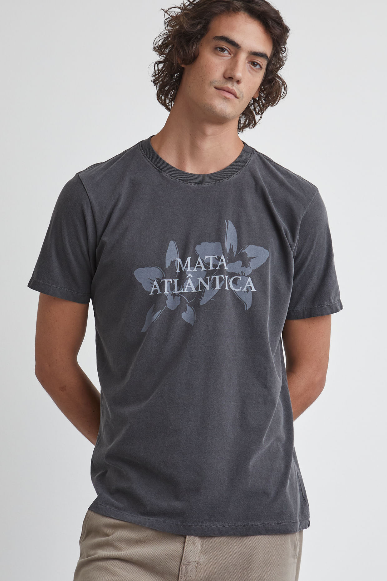T-SHIRT-MATA-ATLANTICA-OFF-BLACK_0-1
