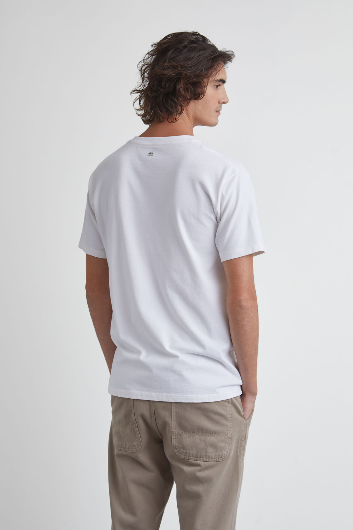 T-SHIRT-EST-BROMELIA_0-2