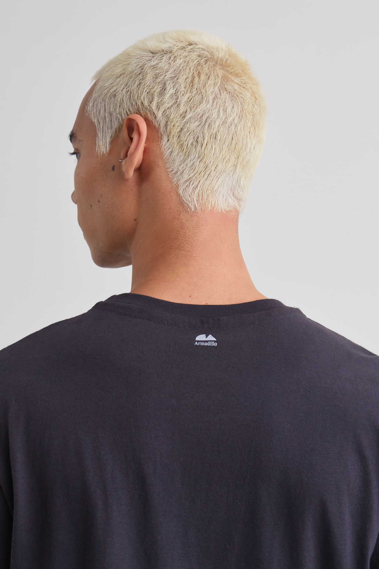 tshirt-est-ipanema-waves-off-black_167