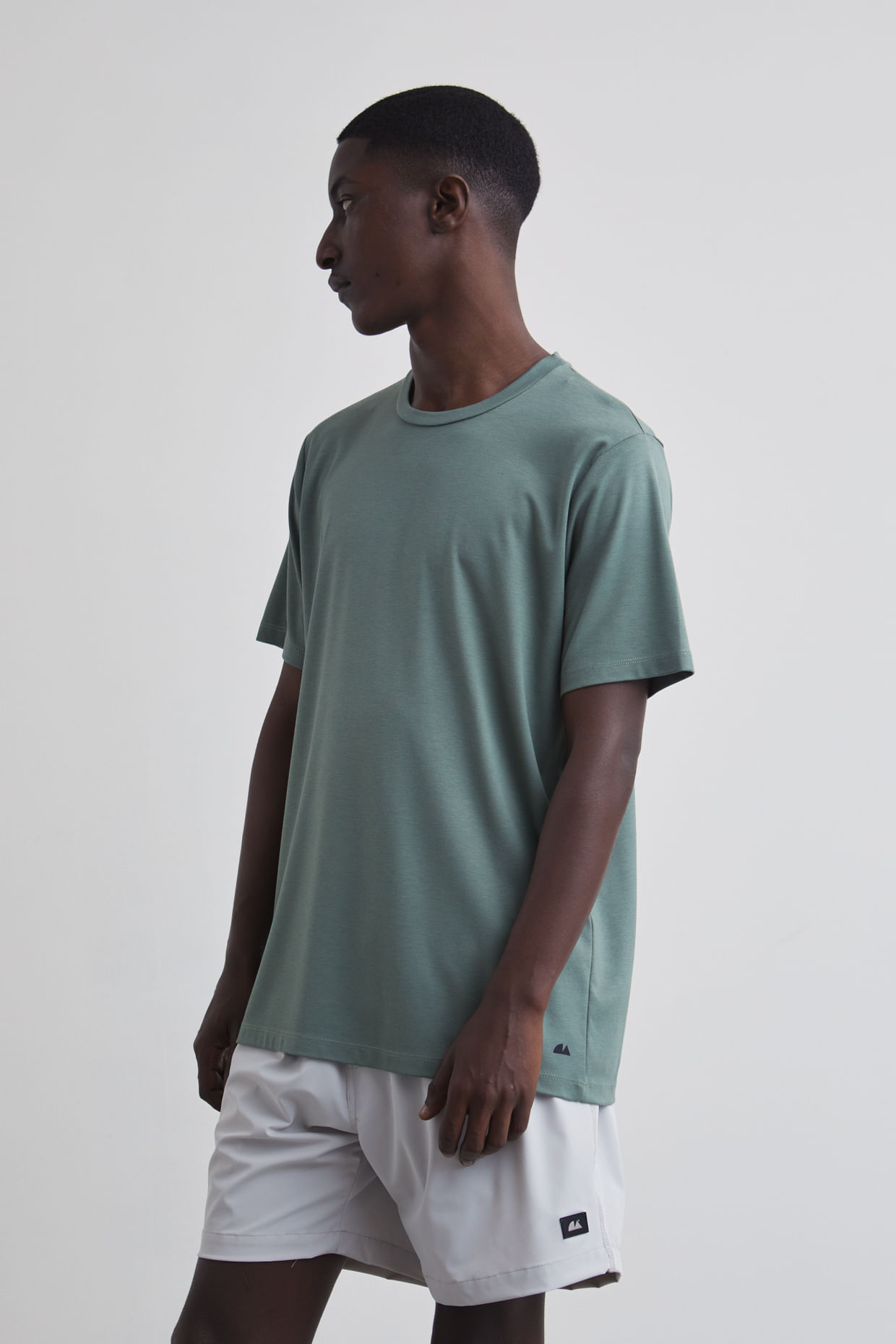 tshirt-motion-verde-e-short-pace-cinza_359