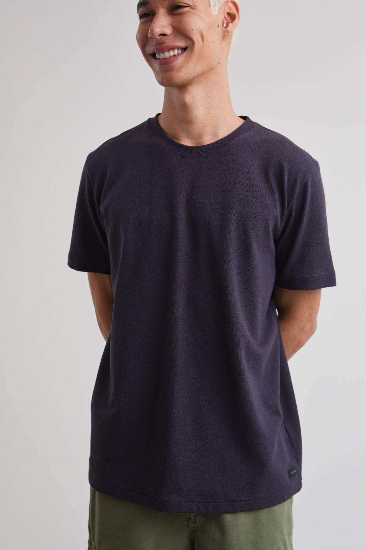 tshirt-paradise-off-black-e-bermuda-jobim-verde_084